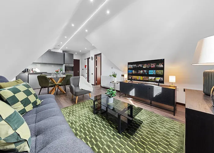 The Green Retreat - Unico Residences
